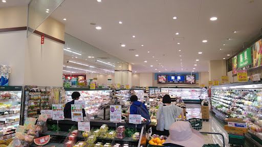 マルエツ 新宿六丁目店