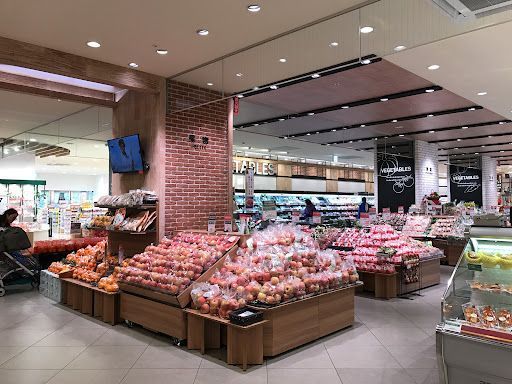 ヨークフーズ with ザ・ガーデン自由が丘 新宿富久店