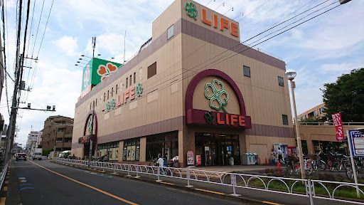 ライフ経堂店